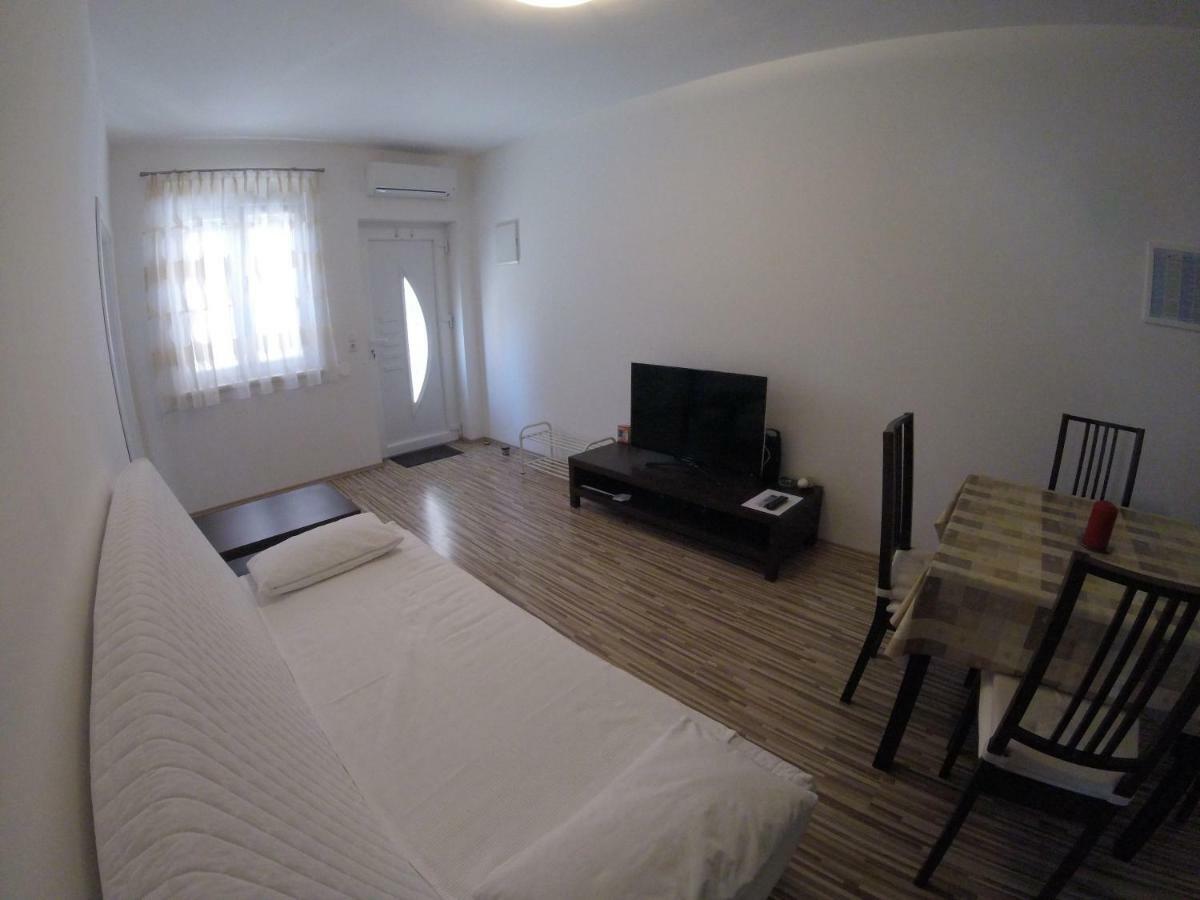 Apartments Babic Sukošan Kültér fotó